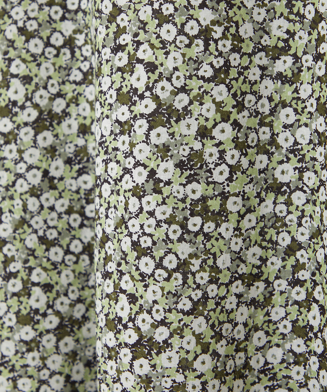 小花柄プリント 七分袖 ギャザーブラウス【JAPAN FABRIC】